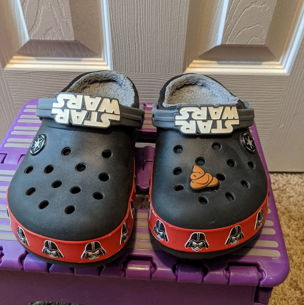 Winter dark Vader Crocs